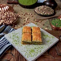 Özel Kare Baklava - 4